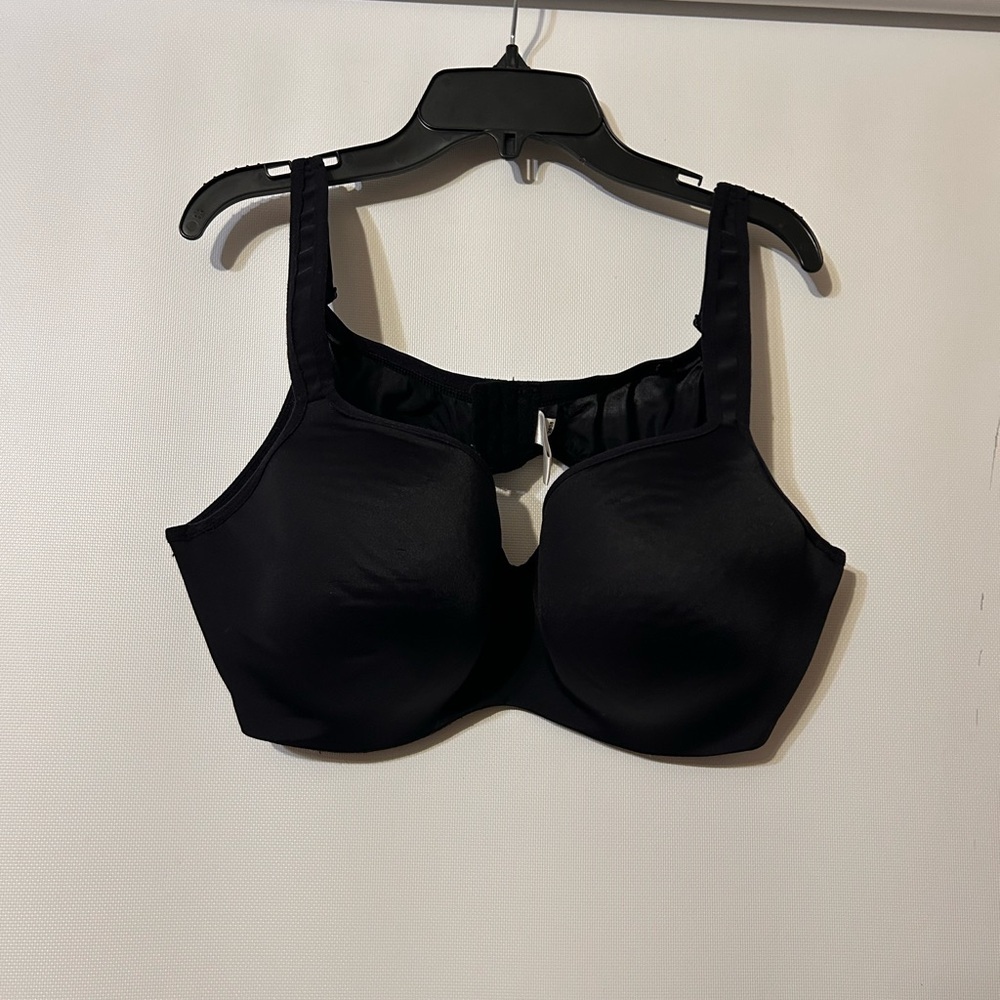 Never worn 46C Avenue bra